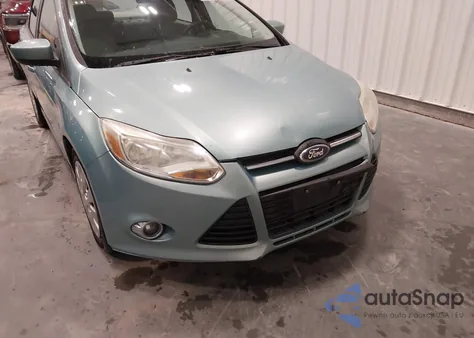 2012 Ford Focus Se z USA, uszkodzony, nr VIN 1FAHP3F24CL422094